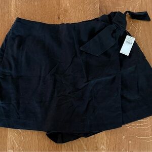 🆕 Old Navy Black Linen Skort